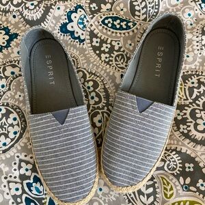 Esprit Ella Blue White Striped Espadrilles new with flaw 8.5M